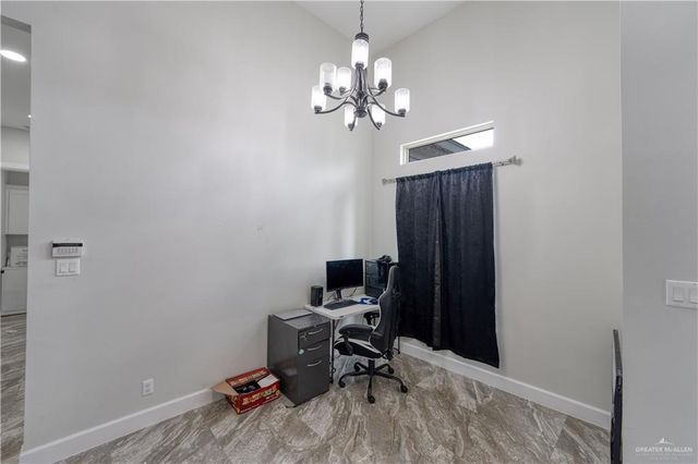 1412 S Waxahachie Street, Alton, TX 78572