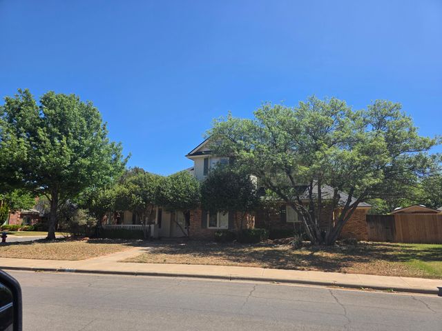8301 Gardner Avenue, Lubbock, TX 79424