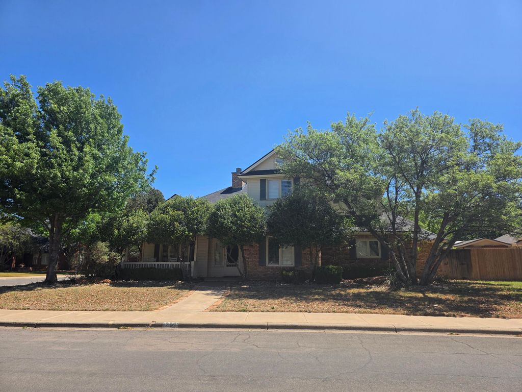 8301 Gardner Avenue, Lubbock, TX 79424