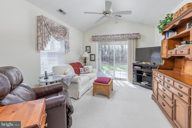 46 NATURE LN, Sewell, NJ 08080