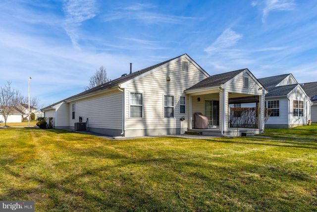 46 NATURE LN, Sewell, NJ 08080