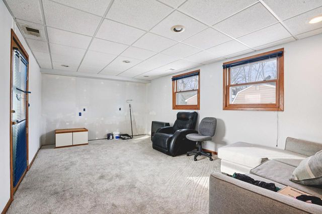 9114 29th AVENUE, Kenosha, WI 53143