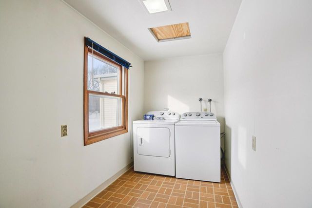 9114 29th AVENUE, Kenosha, WI 53143