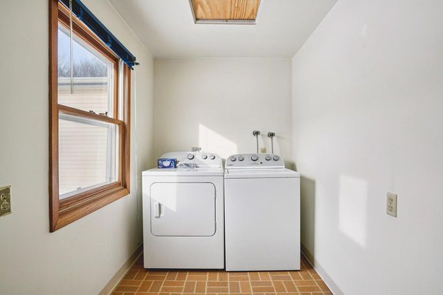 9114 29th AVENUE, Kenosha, WI 53143