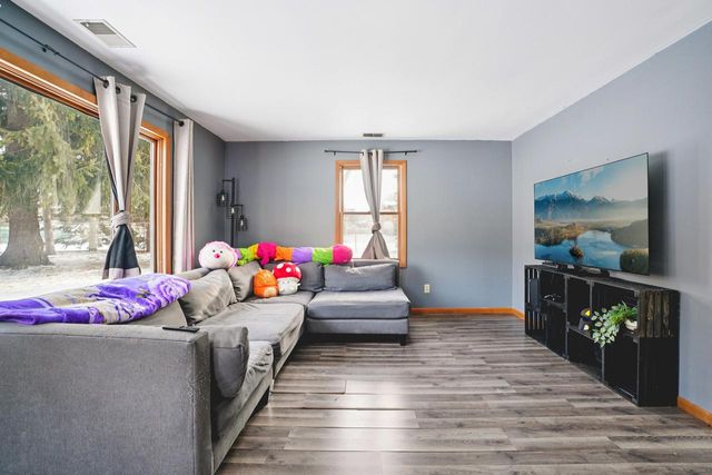 9114 29th AVENUE, Kenosha, WI 53143