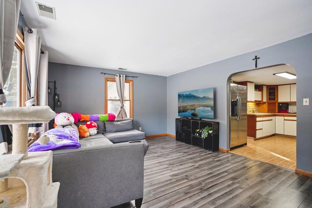 9114 29th AVENUE, Kenosha, WI 53143