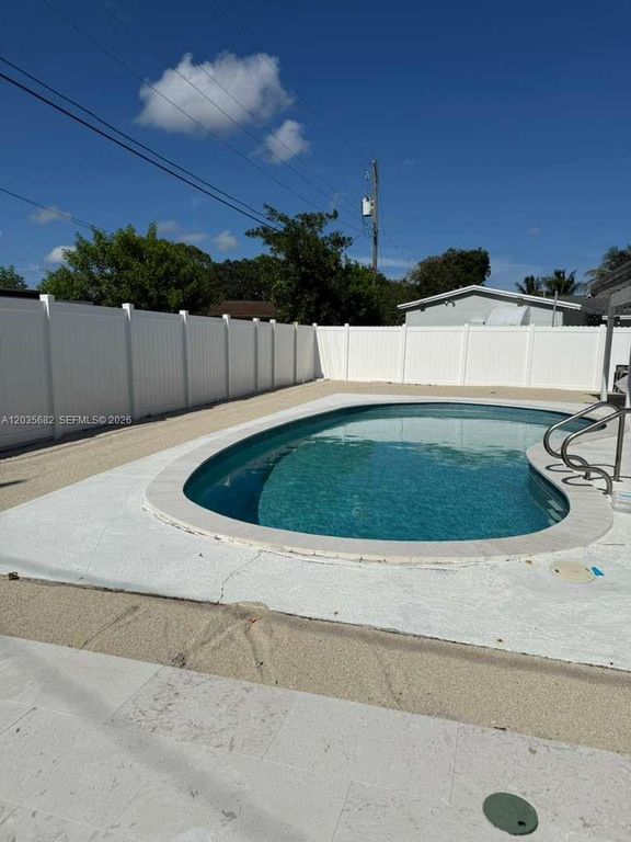 3811 NW 6th Pl 0, Lauderhill, FL 33311