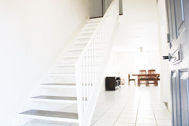 5501 Gilgunn Way, Sacramento, CA 95822