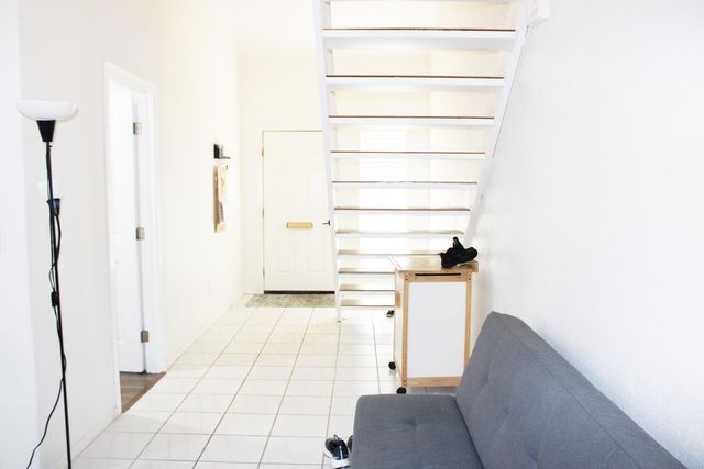 5501 Gilgunn Way, Sacramento, CA 95822