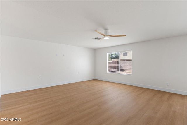 2289 W Hayden Peak Drive, San Tan Valley, AZ 85144