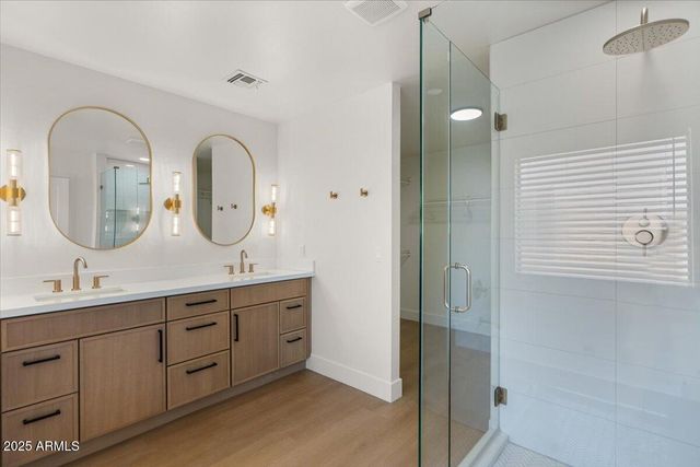 2289 W Hayden Peak Drive, San Tan Valley, AZ 85144