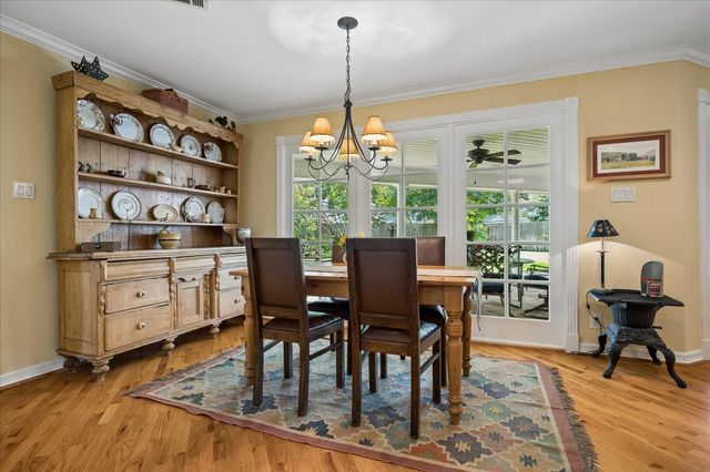 12122 Kimberley Lane, Houston, TX 77024