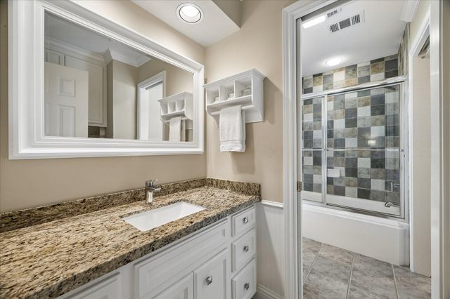 12122 Kimberley Lane, Houston, TX 77024