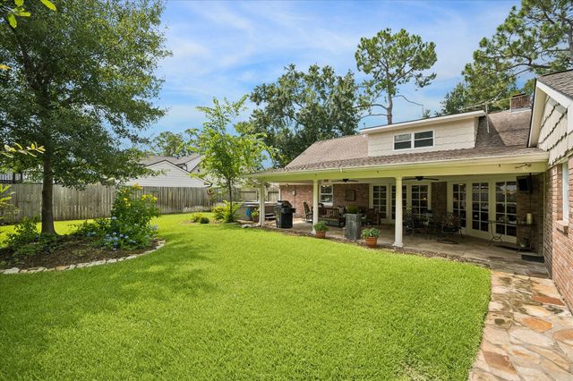 12122 Kimberley Lane, Houston, TX 77024