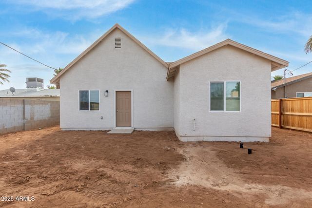 1130 E 4TH Street, Casa Grande, AZ 85122