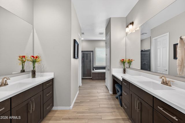 18209 W COLTER Street, Litchfield Park, AZ 85340