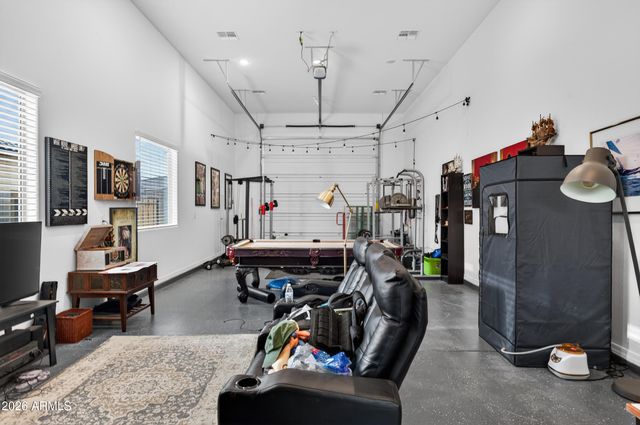 18209 W COLTER Street, Litchfield Park, AZ 85340