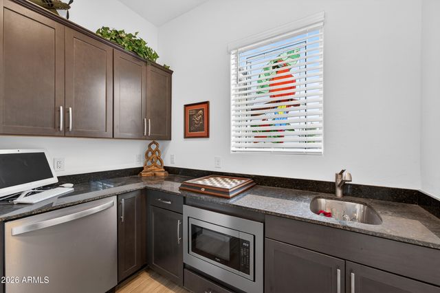 18209 W COLTER Street, Litchfield Park, AZ 85340