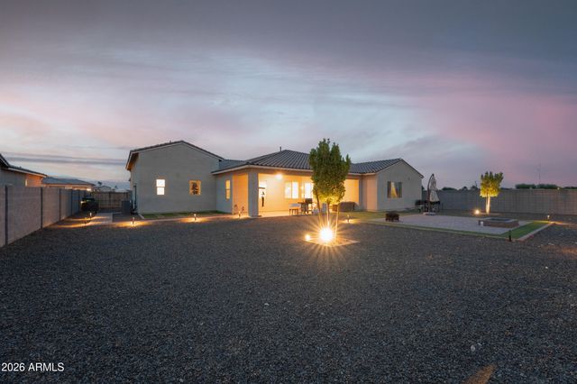 18209 W COLTER Street, Litchfield Park, AZ 85340