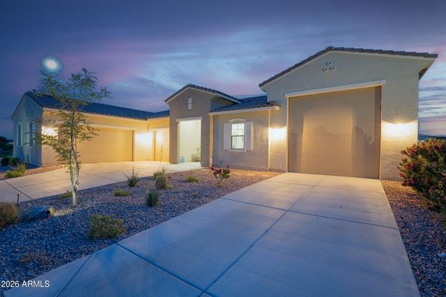 18209 W COLTER Street, Litchfield Park, AZ 85340