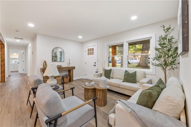 3951 Kirksford Drive, Decatur, GA 30035