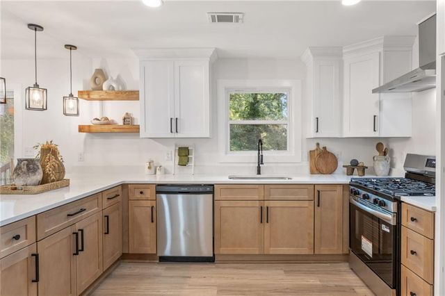 3951 Kirksford Drive, Decatur, GA 30035