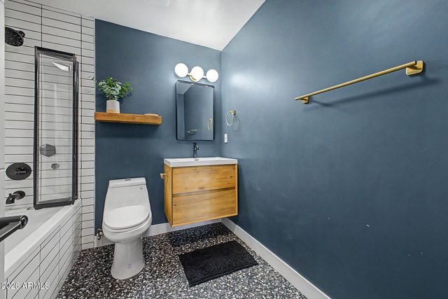8024 E HUBBELL Street, Scottsdale, AZ 85257