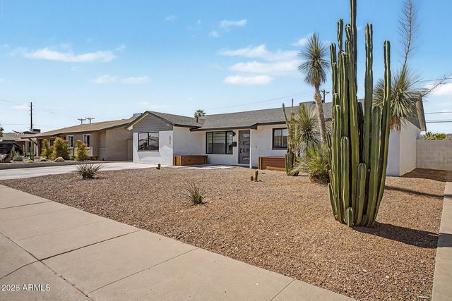 8024 E HUBBELL Street, Scottsdale, AZ 85257