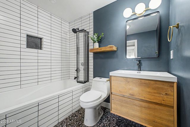 8024 E HUBBELL Street, Scottsdale, AZ 85257