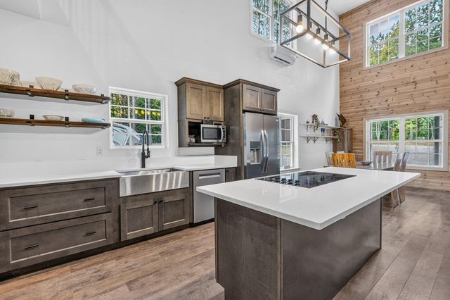 1194 Horseshoe Road, Signal Mountain, TN 37377