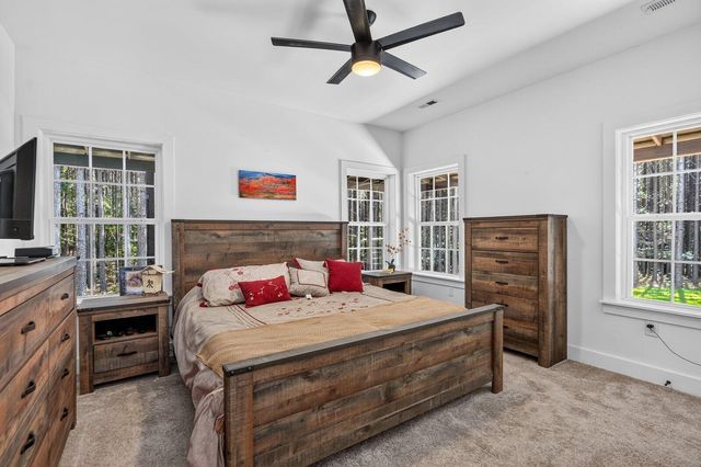 1194 Horseshoe Road, Signal Mountain, TN 37377