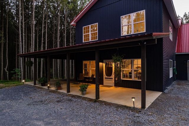 1194 Horseshoe Road, Signal Mountain, TN 37377