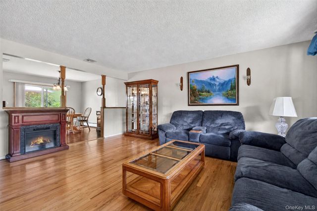 22 Oneil Circle, Monroe, NY 10950