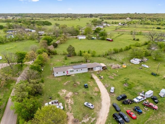 1128 County Road 429, Cleburne, TX 76031