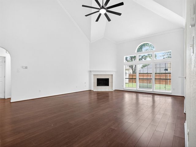 5513 Bandelier Trail, Fort Worth, TX 76137