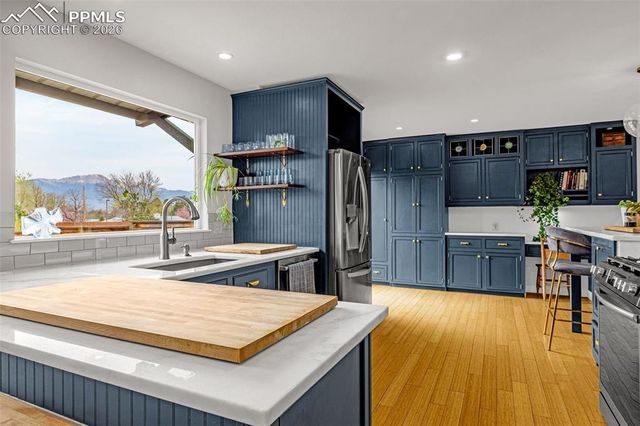 2306 Providence Circle, Colorado Springs, CO 80909