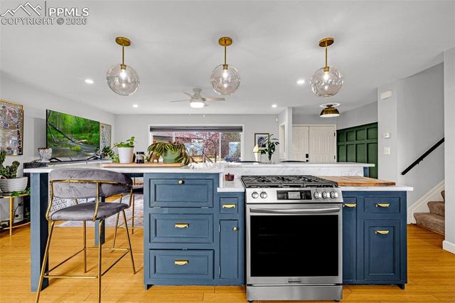 2306 Providence Circle, Colorado Springs, CO 80909