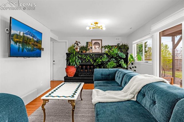 2306 Providence Circle, Colorado Springs, CO 80909