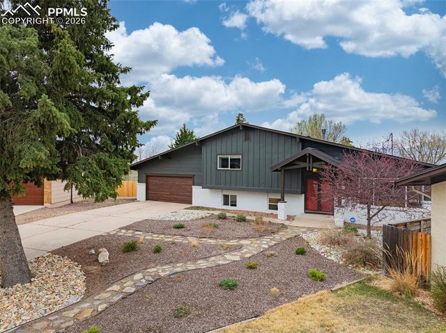 2306 Providence Circle, Colorado Springs, CO 80909