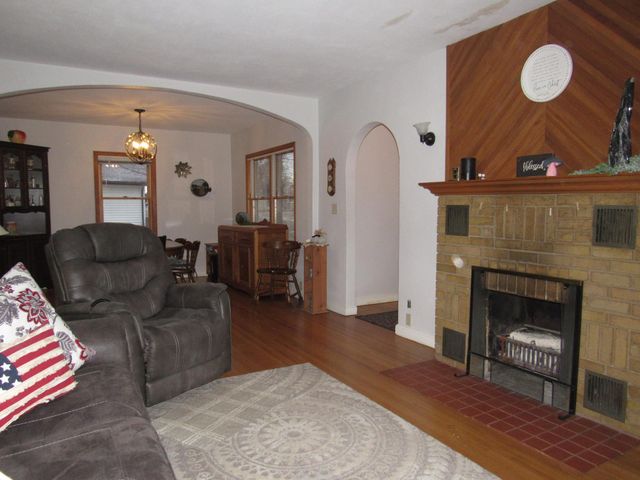 306 N Lafayette Avenue, Fulda, MN 56131