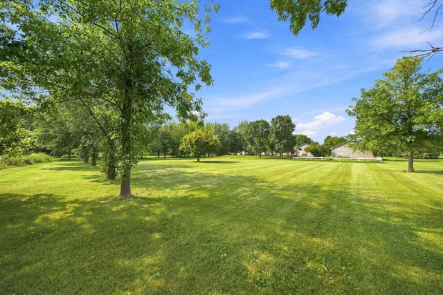 9081 13th Street NE, Saint Michael, MN 55376