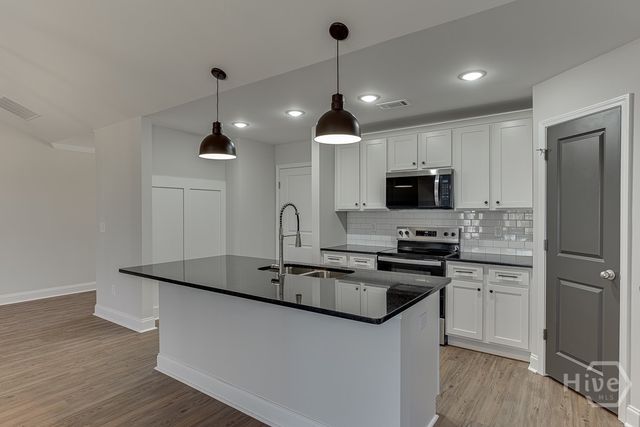 228 Franklin Hills Drive B14, Carnesville, GA 30521