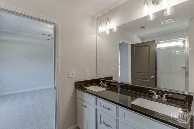 228 Franklin Hills Drive B14, Carnesville, GA 30521