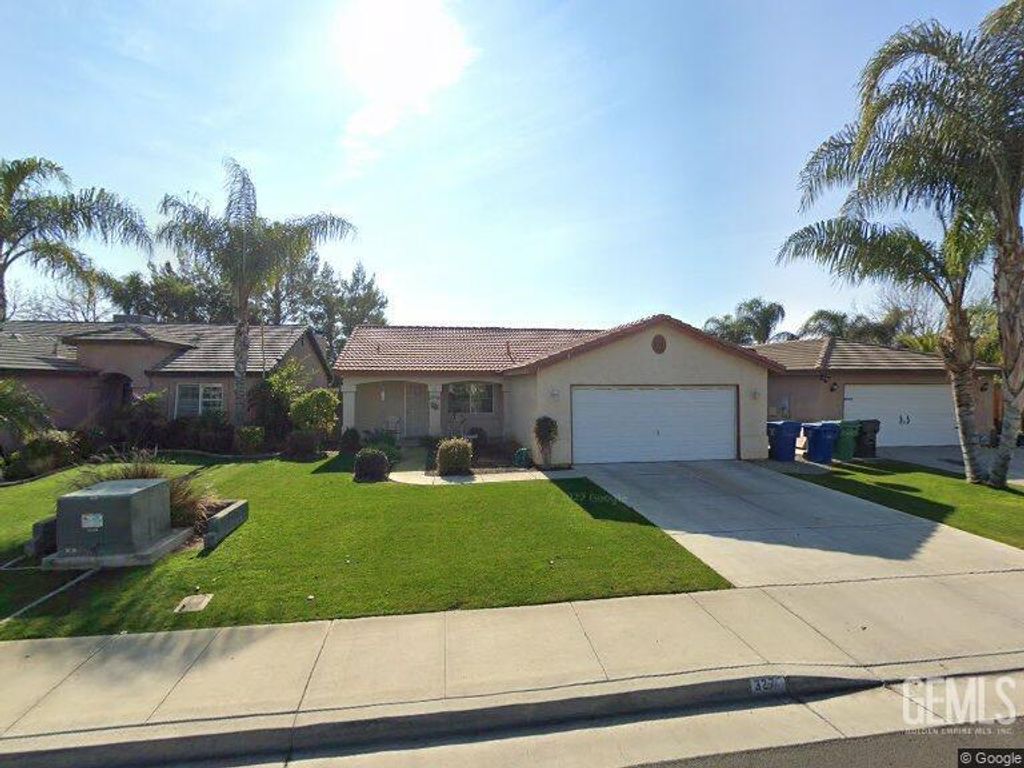 327 Fern Meadow Drive, Bakersfield, CA 93308
