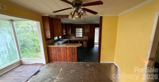 803 S Grove Street, Lincolnton, NC 28092