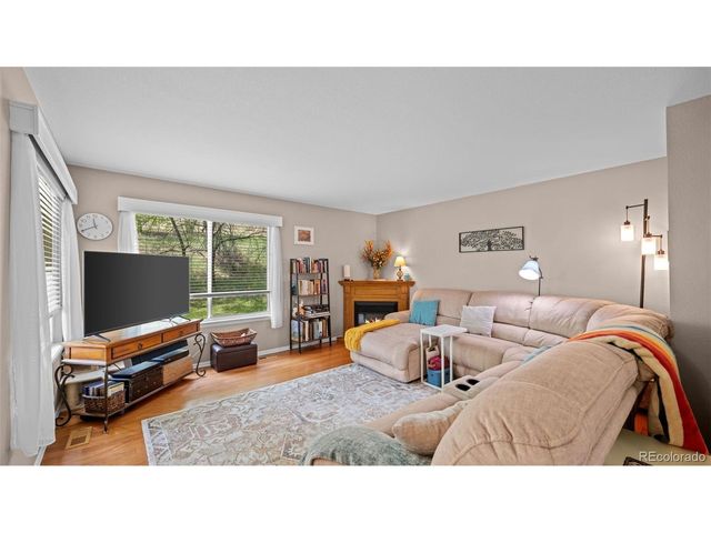 652 Echo Ln, Colorado Springs, CO 80904