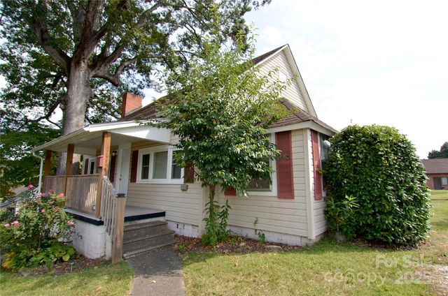 218 Church Street, Marion, NC 28752