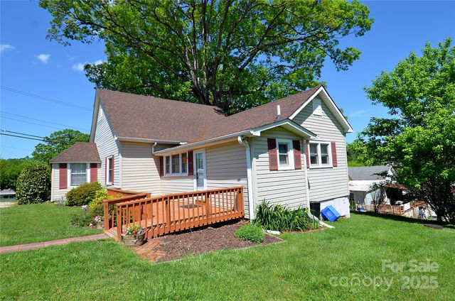 218 Church Street, Marion, NC 28752