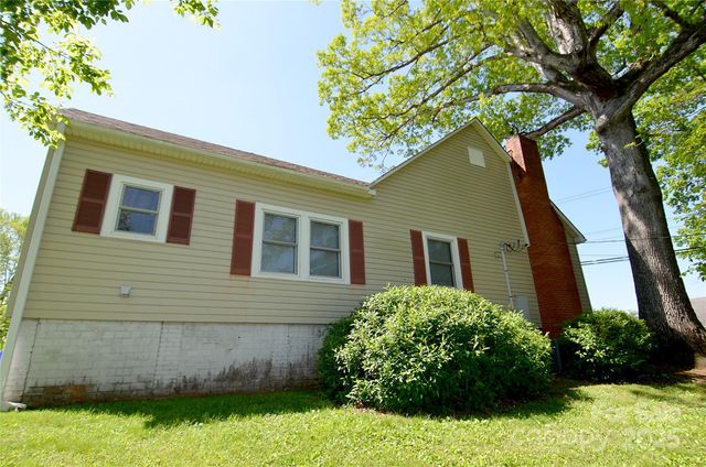 218 Church Street, Marion, NC 28752