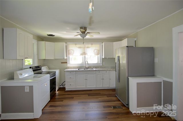218 Church Street, Marion, NC 28752